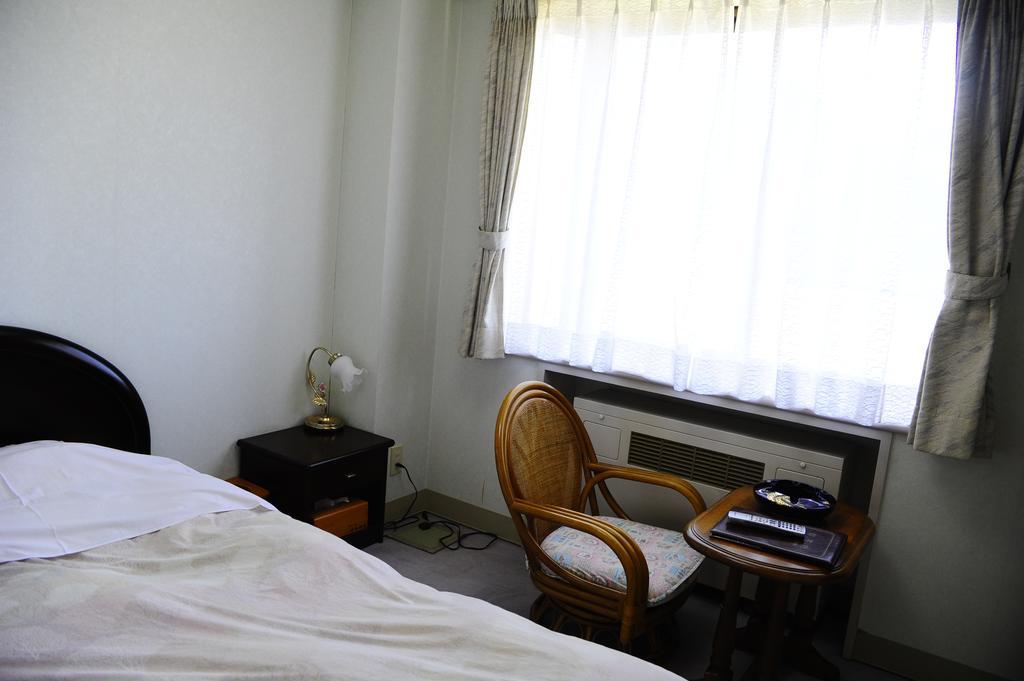 Hotel Azumashiya Kuroishi Exteriör bild